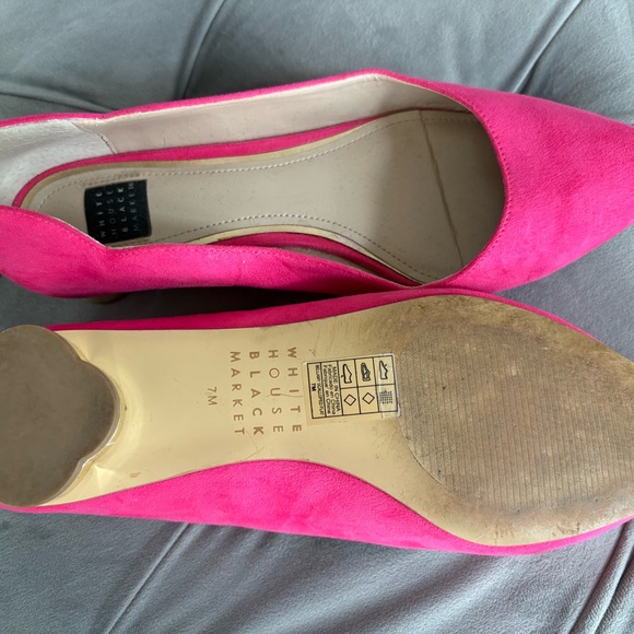 WHBM Hot Pink Women's Flats w/ Gold Heel, Size 7 - Picture 5 of 7